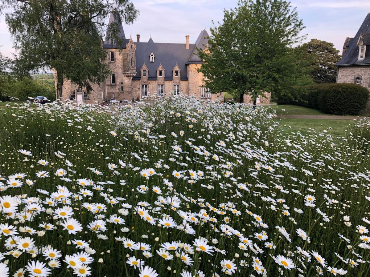 مبيت وإفطار Saint-Germain-le-Guillaume La Sicorie المظهر الخارجي الصورة